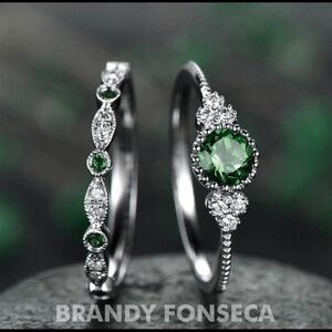 Emerald Green Stone Ring Set Silver